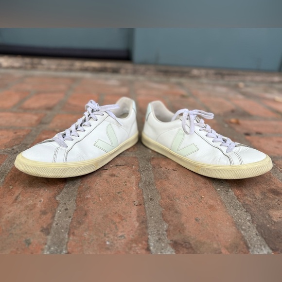 Veja Esplar Leather Logo Sneakers - size 6 - Picture 3 of 7